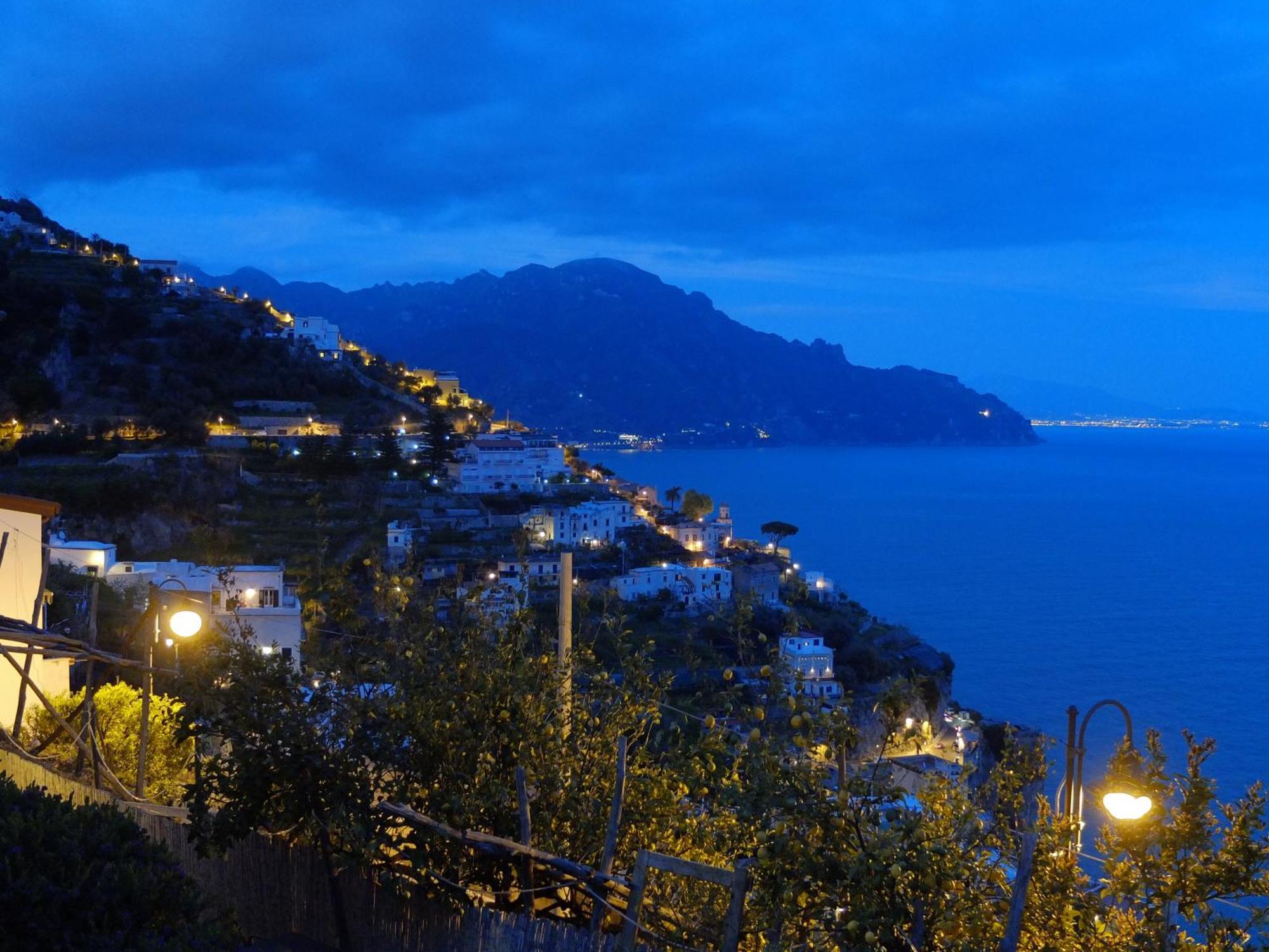 L'Antico Borgo Dei Limoni Bed & Breakfast Amalfi Eksteriør bilde