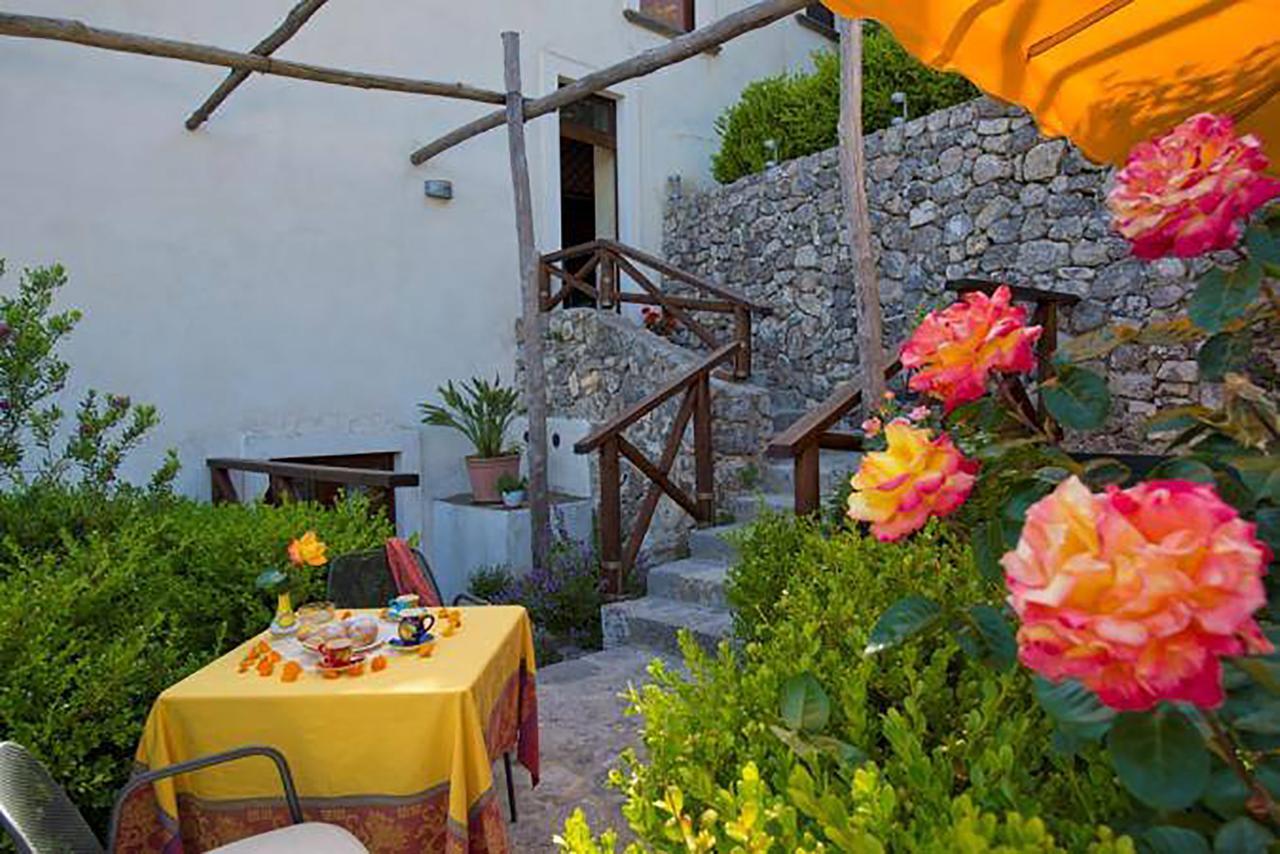 L'Antico Borgo Dei Limoni Bed & Breakfast Amalfi Eksteriør bilde