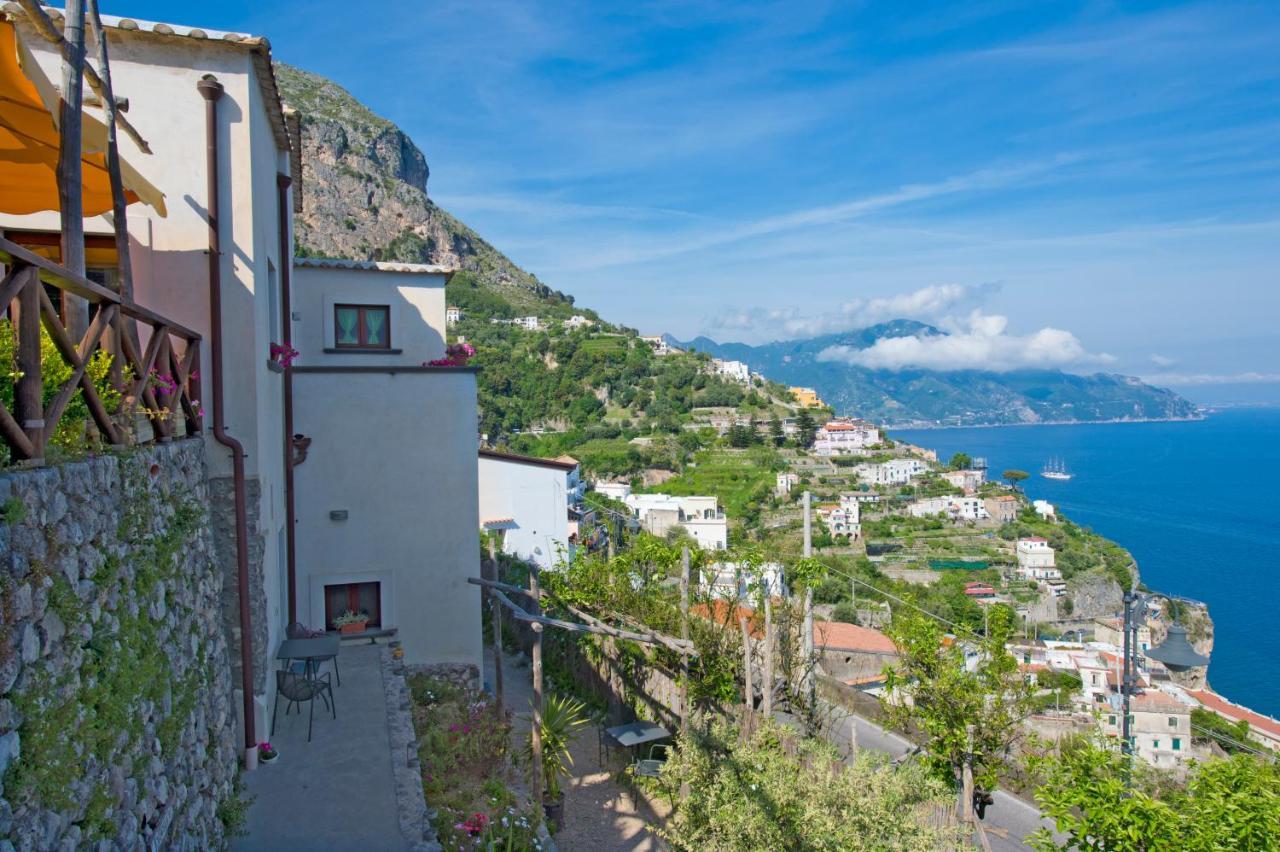 L'Antico Borgo Dei Limoni Bed & Breakfast Amalfi Eksteriør bilde